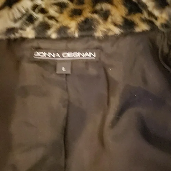 Donna Degman faux fur.. Size L - Picture 5 of 6